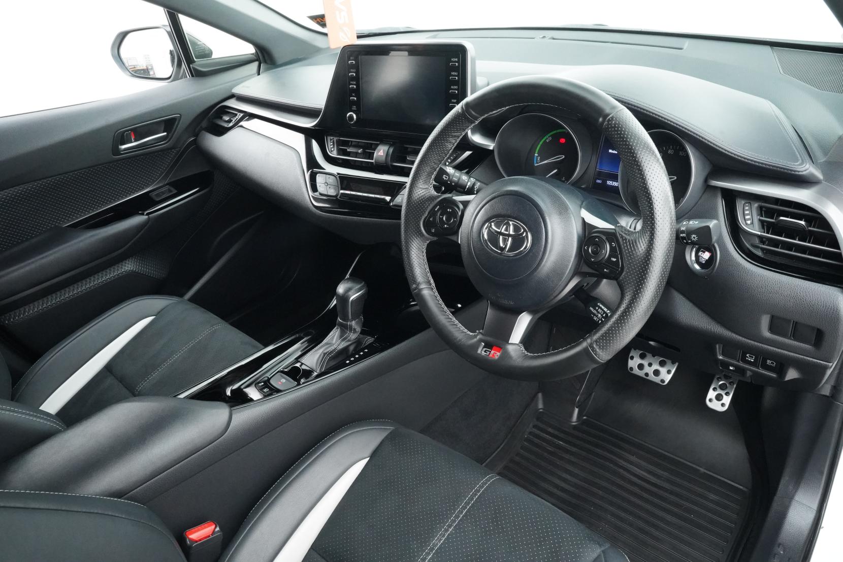 Toyota C-HR 1.8 GR SPORT HYBRID