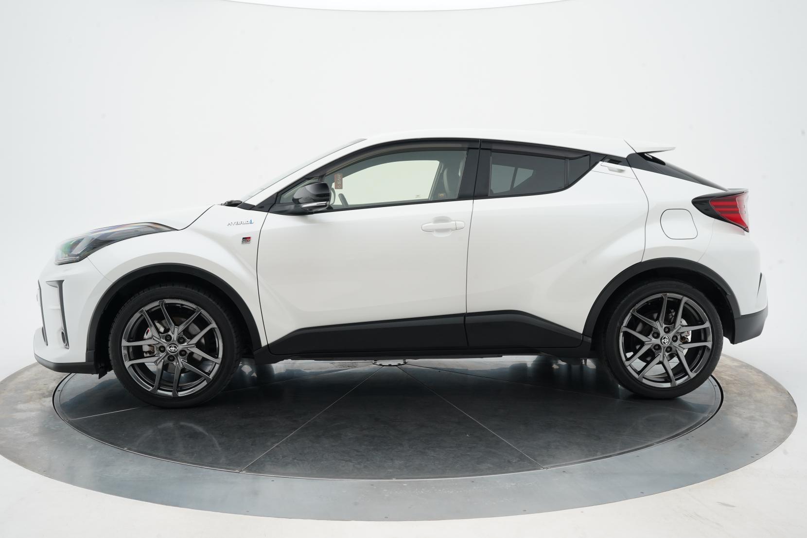 Toyota C-HR 1.8 GR SPORT HYBRID