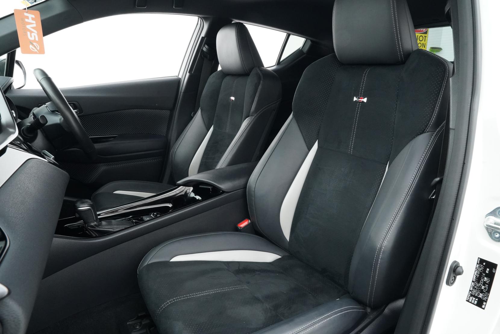 Toyota C-HR 1.8 GR SPORT HYBRID