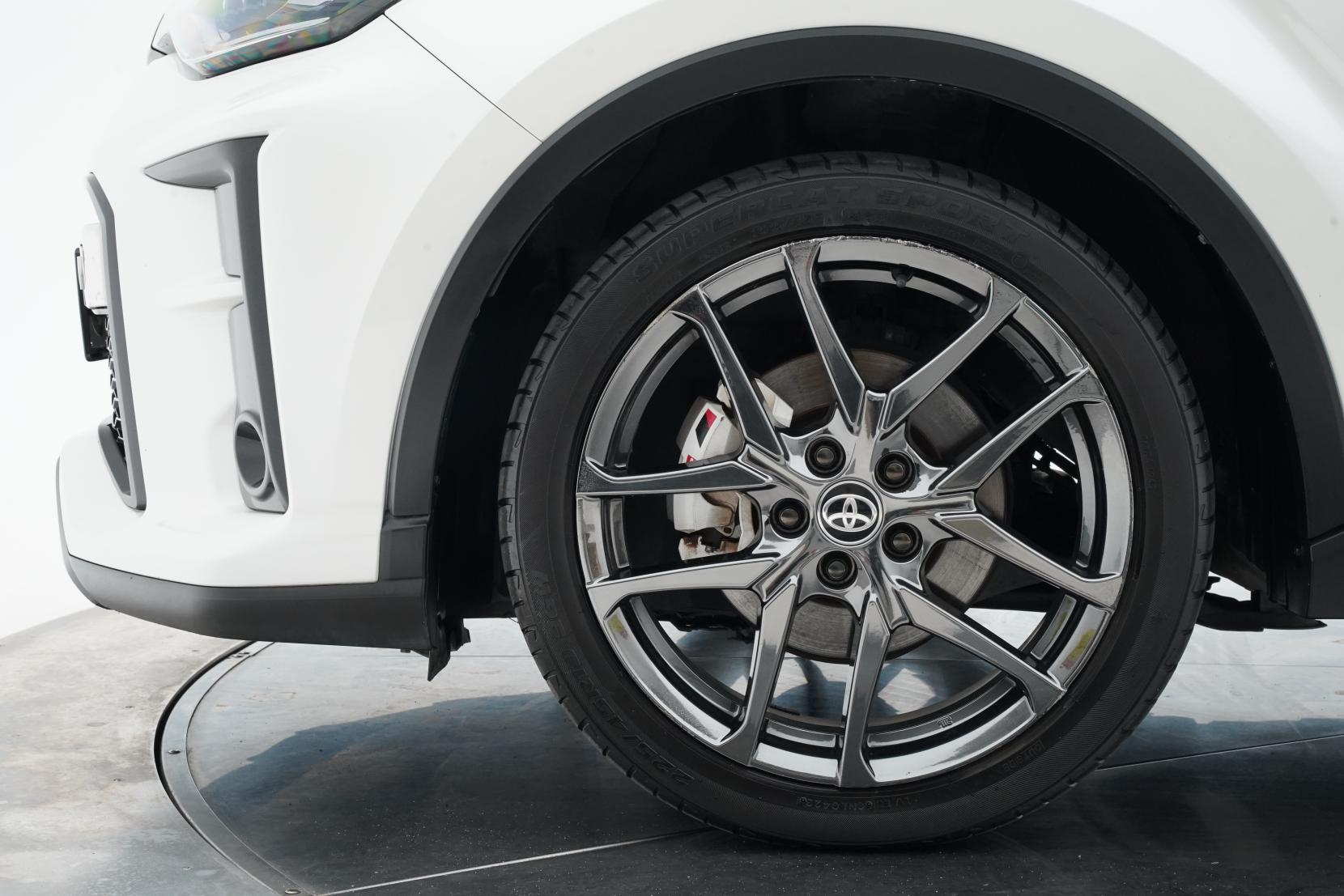 Toyota C-HR 1.8 GR SPORT HYBRID