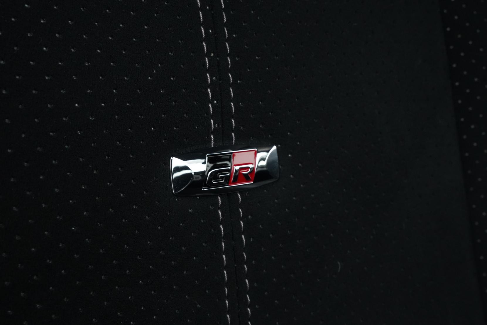 Toyota C-HR 1.8 GR SPORT HYBRID