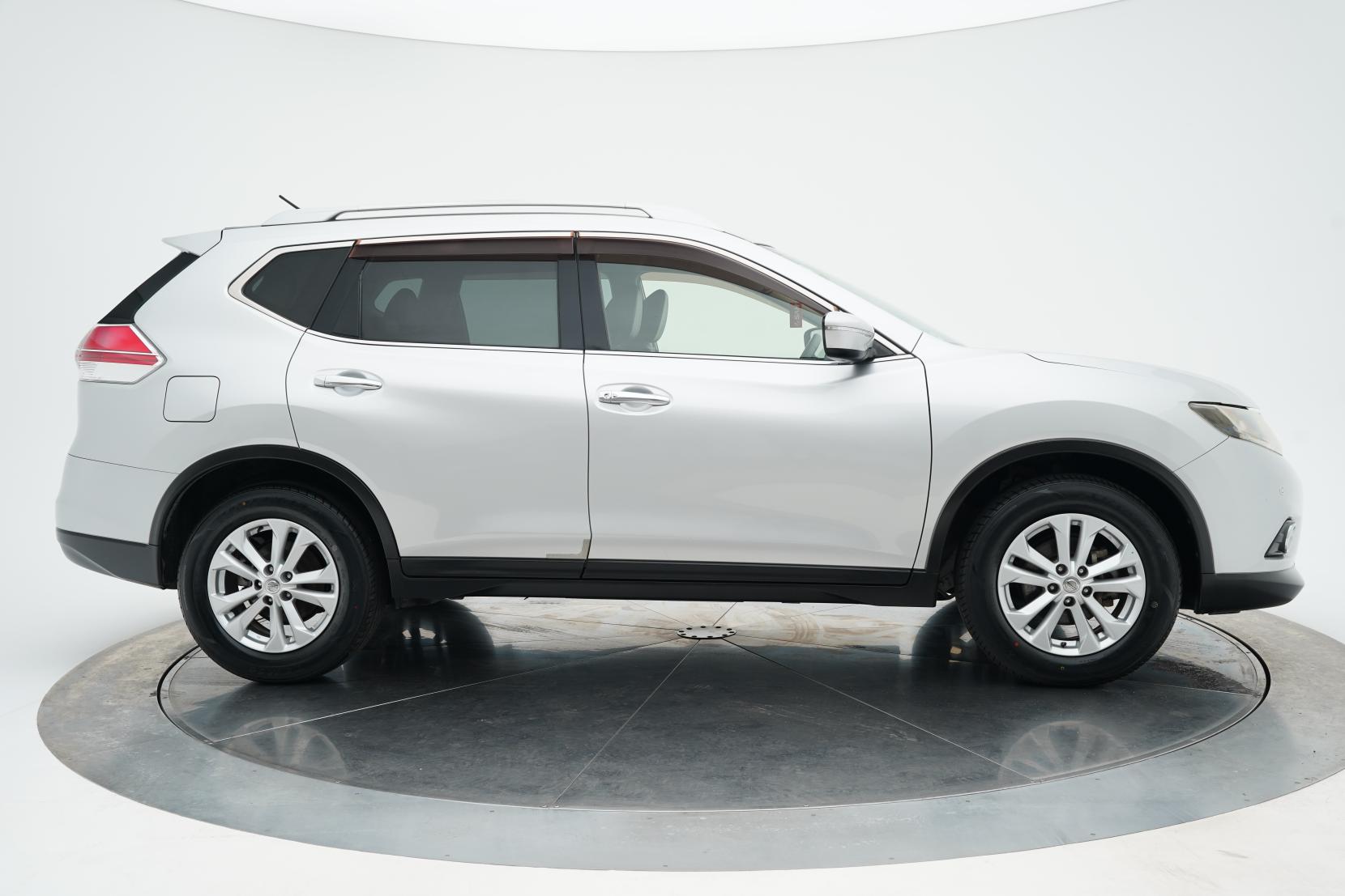 Nissan X-Trail 20X 4WD 5 Seater