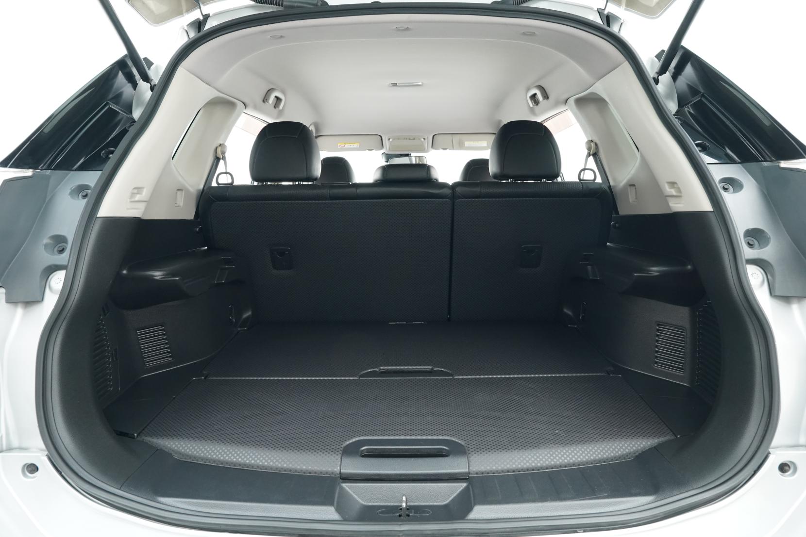 Nissan X-Trail 20X 4WD 5 Seater