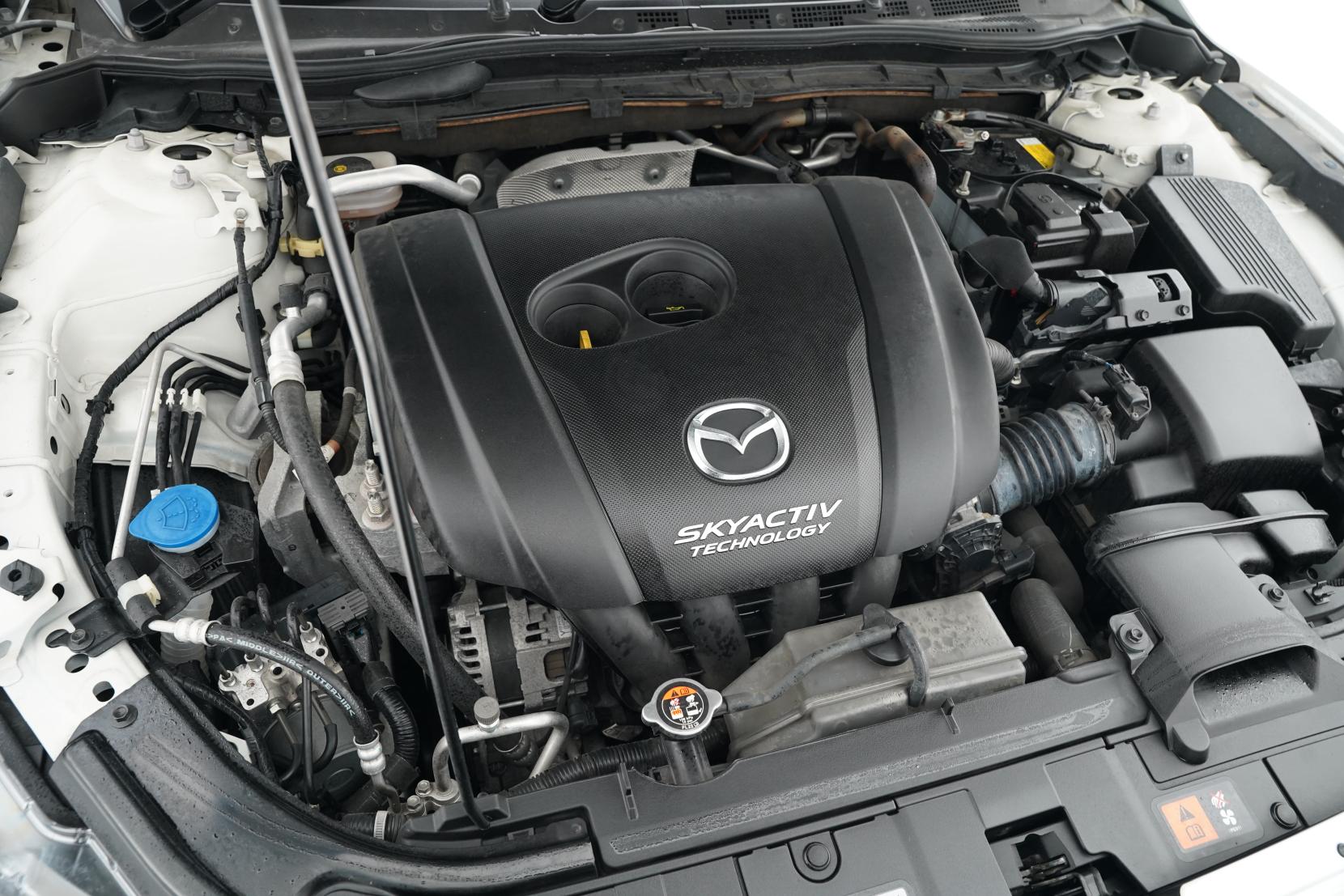 Mazda Atenza 2.0 20S