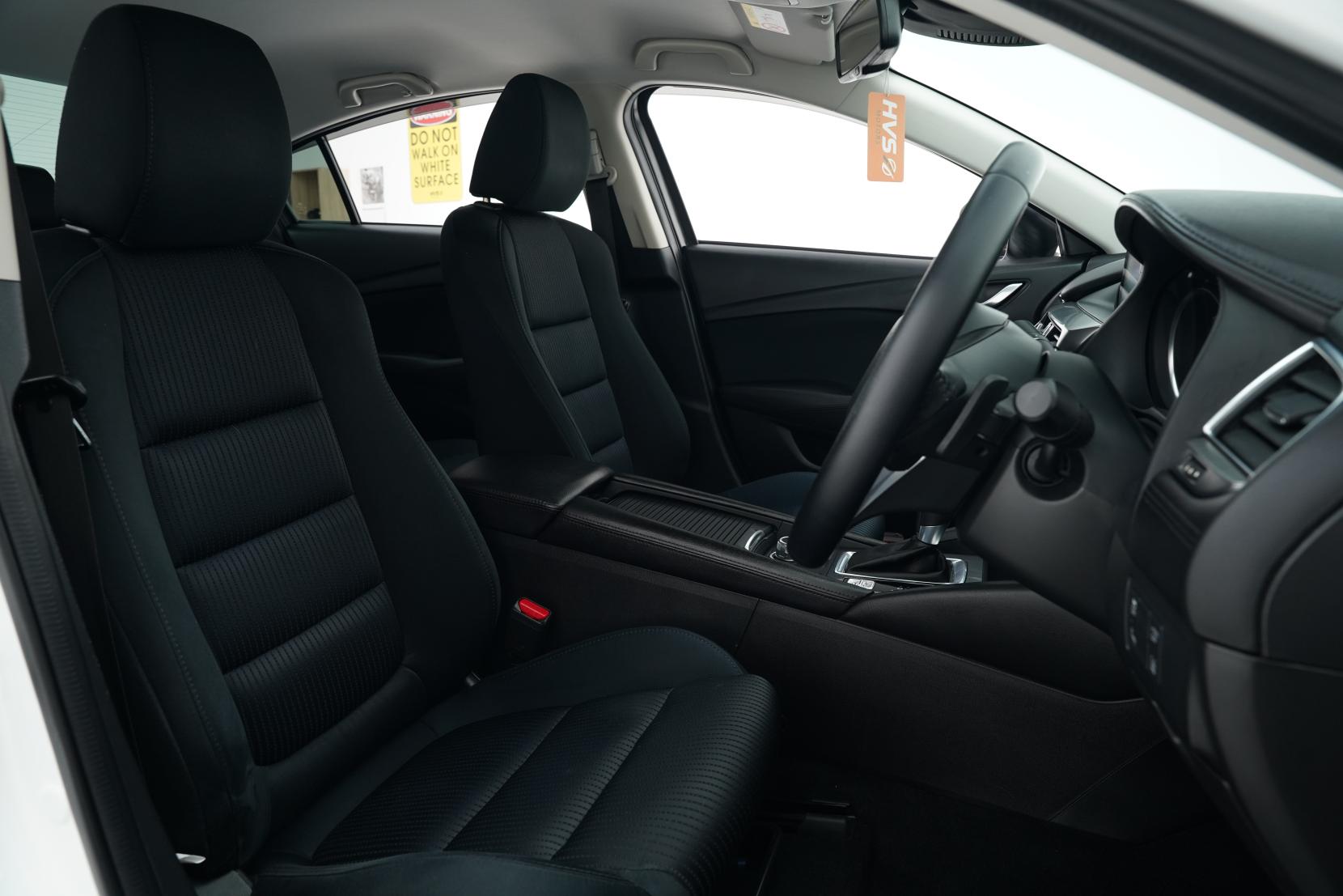 Mazda Atenza 2.0 20S