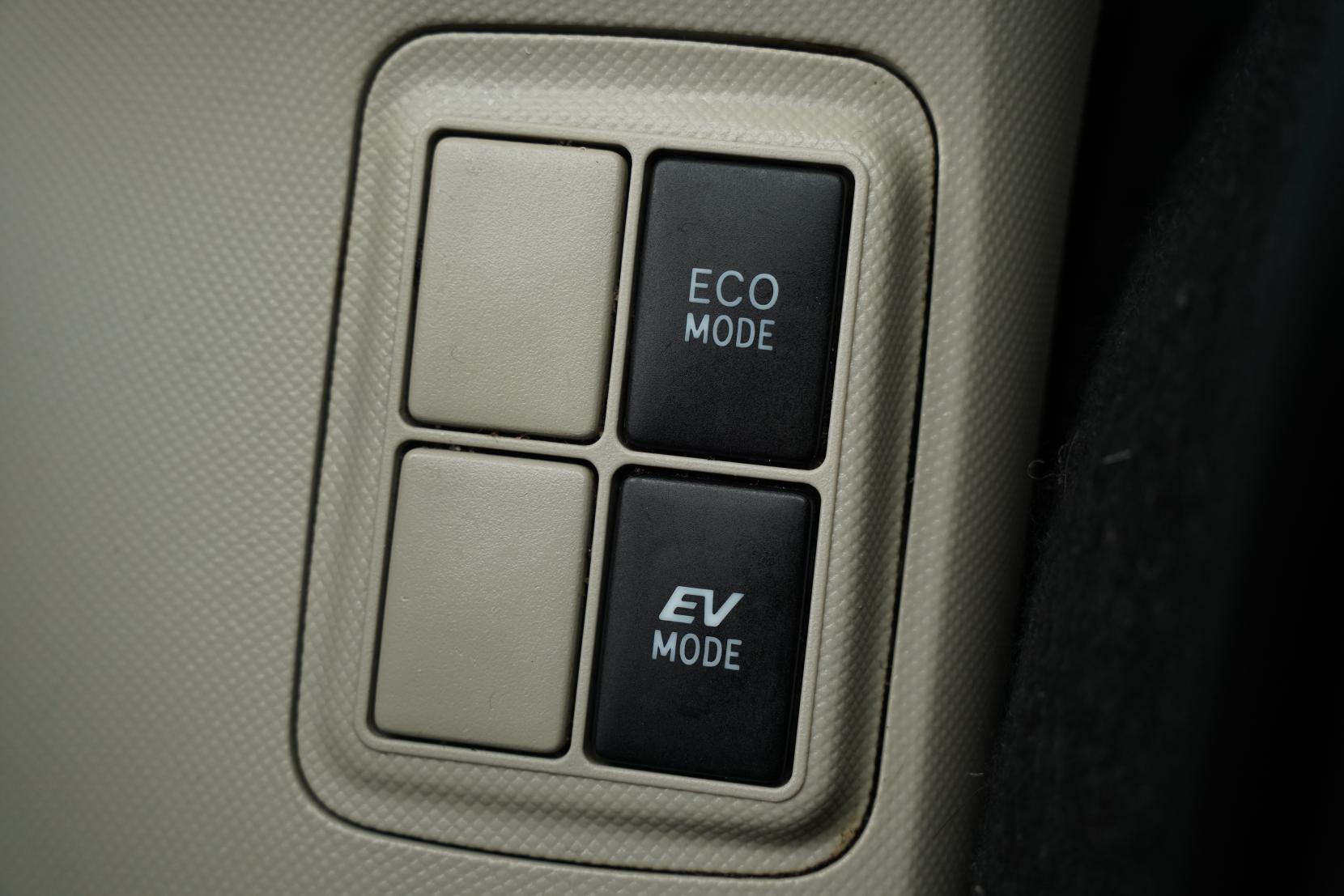 Toyota Aqua G PUSH START