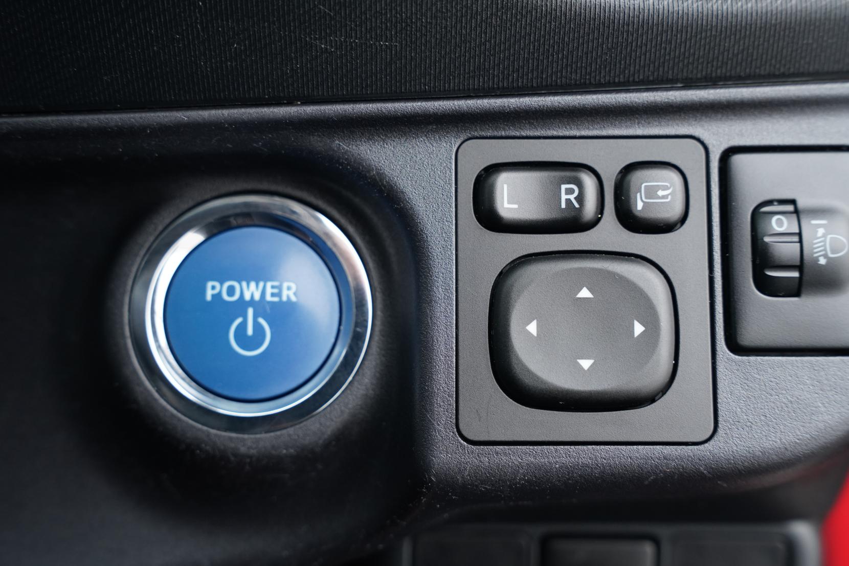 Toyota Aqua G PUSH START
