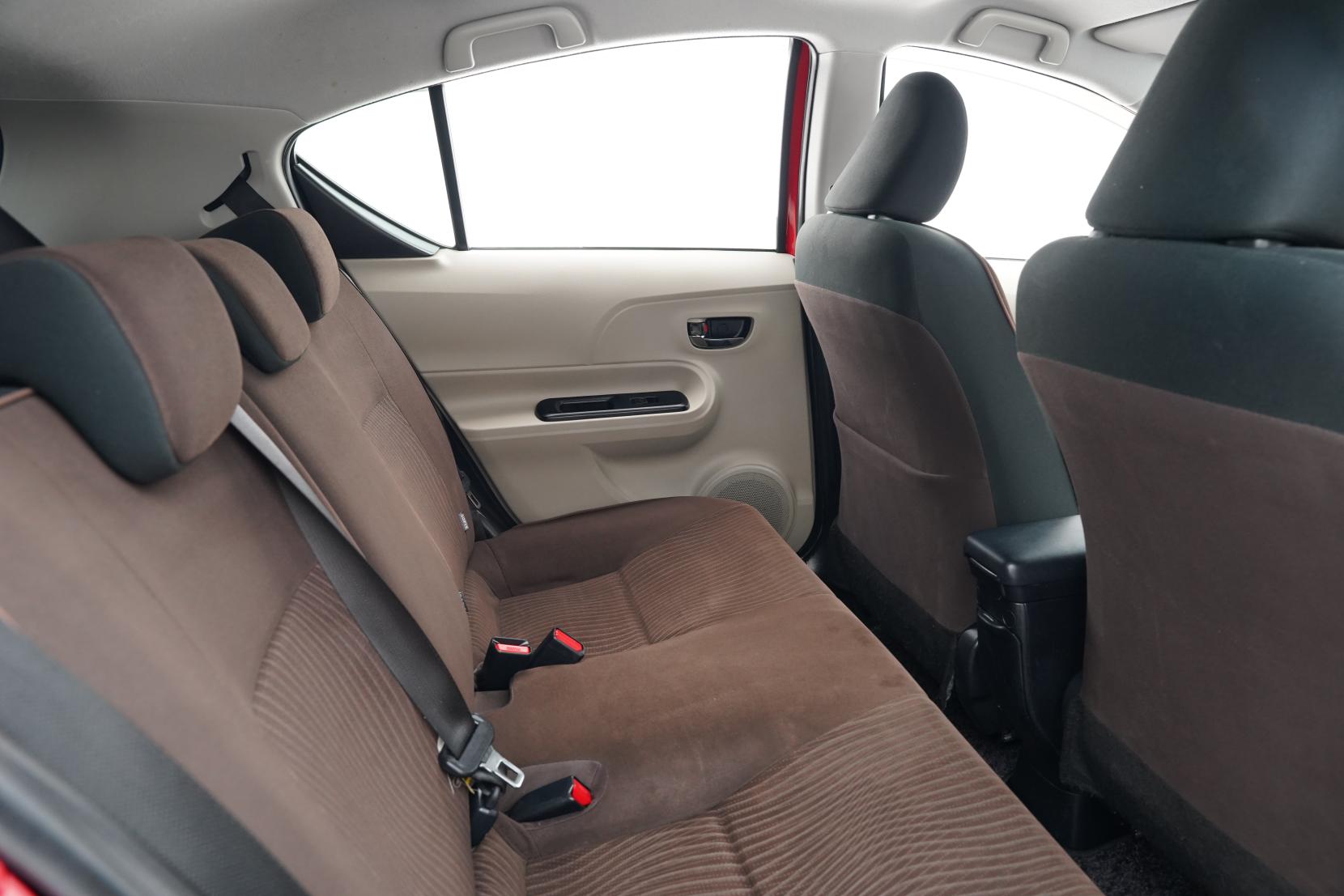 Toyota Aqua G PUSH START