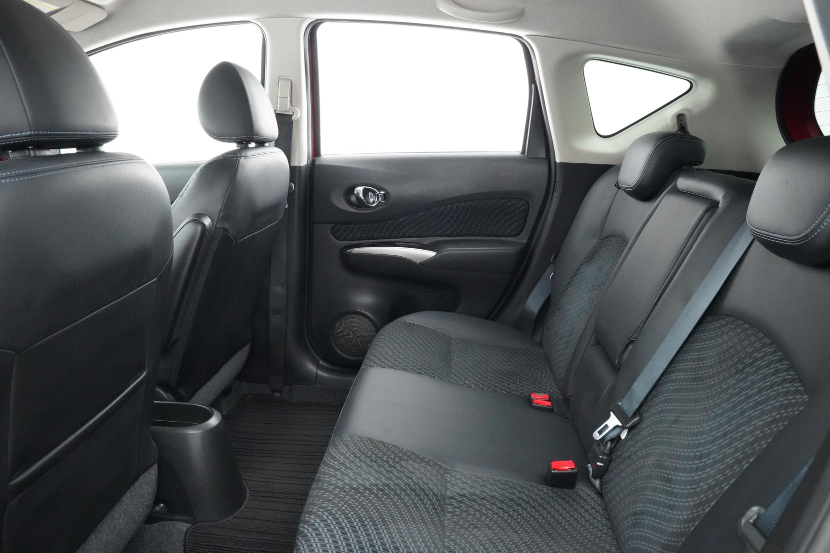 Nissan Note (2004–present) 1.2 MEDALIST