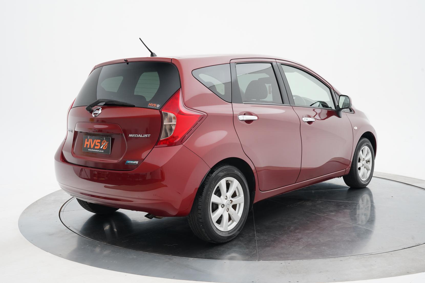 Nissan Note (2004–present) 1.2 MEDALIST