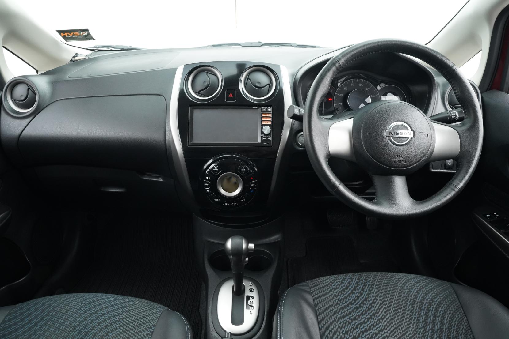 Nissan Note (2004–present) 1.2 MEDALIST