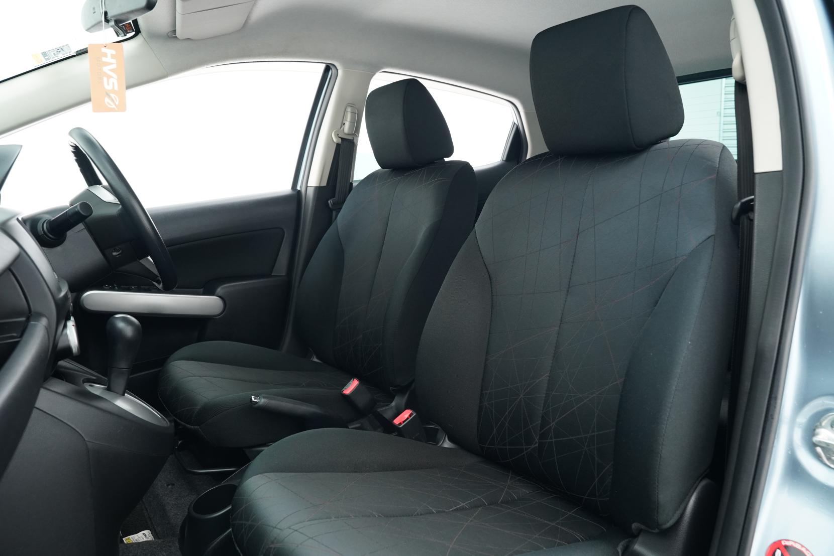 Mazda Demio 13- SKYACTIVE