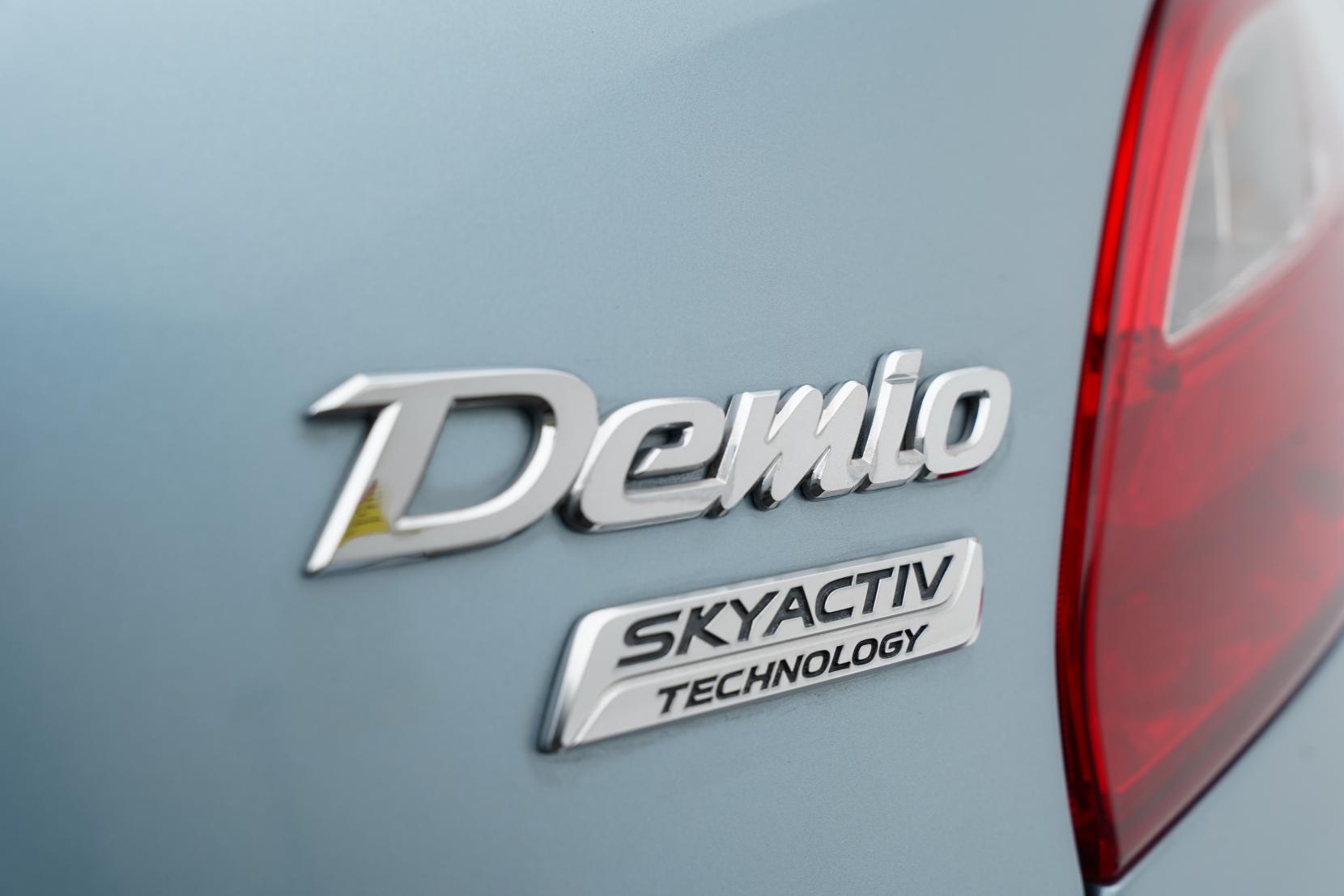 Mazda Demio 13- SKYACTIVE