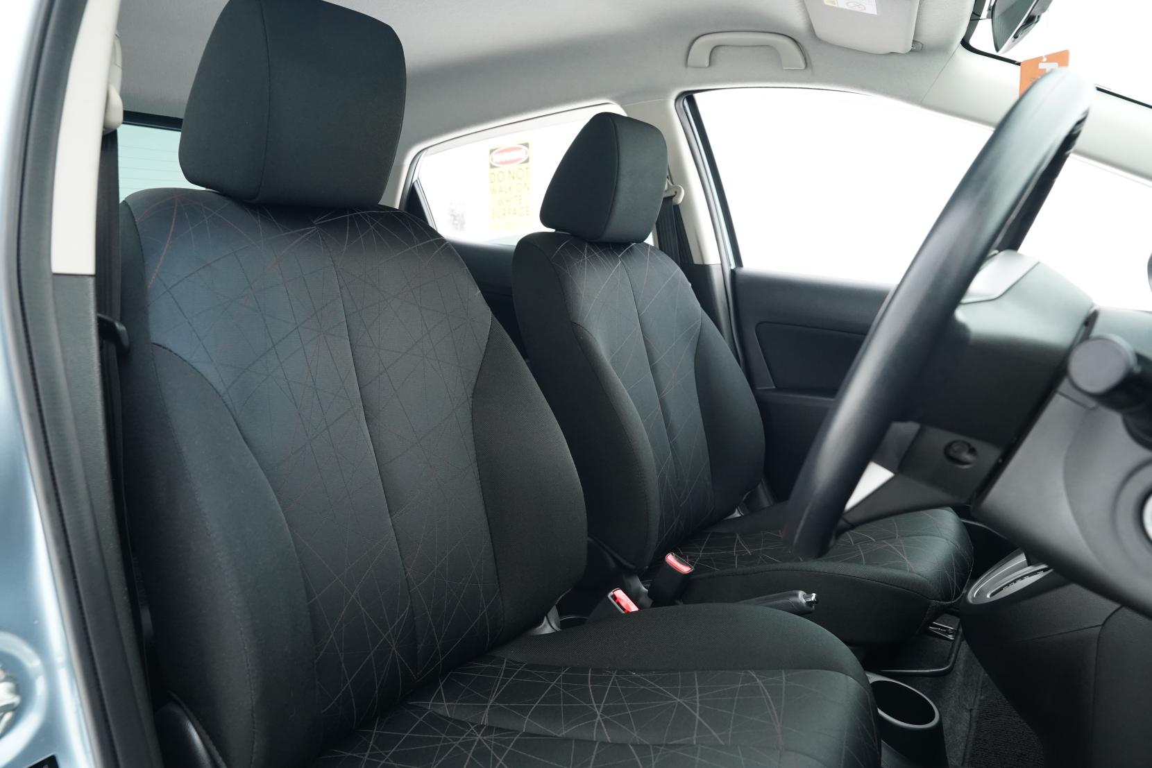 Mazda Demio 13- SKYACTIVE