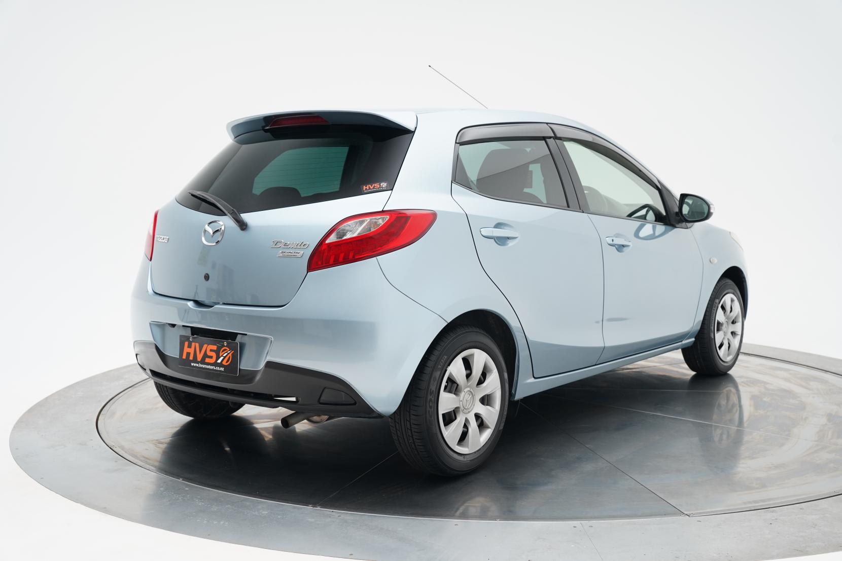 Mazda Demio 13- SKYACTIVE