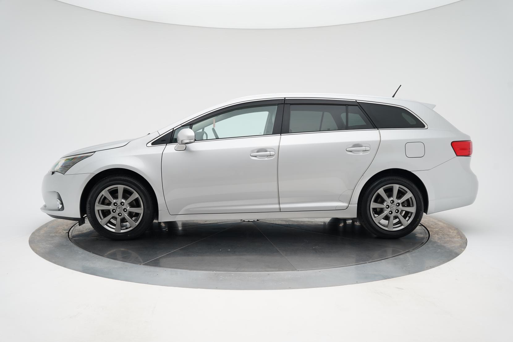 Toyota Avensis 2.0 WAGON WAGON LI