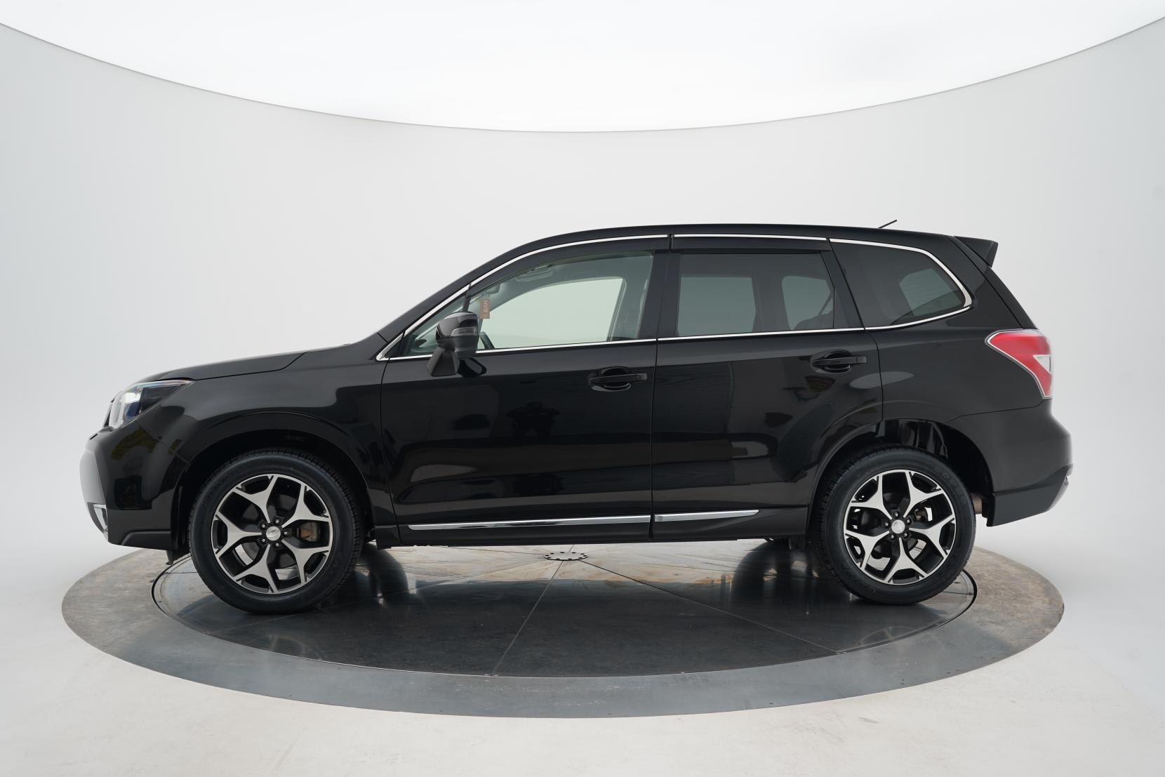 Subaru Forester 2.0 2.0XT 4WD Eyesight