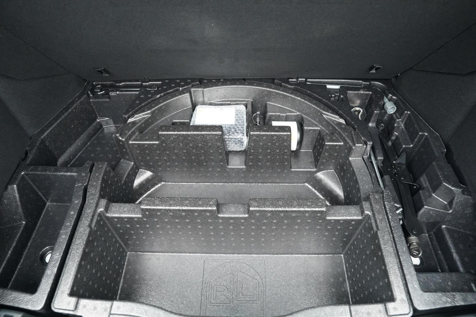 Toyota C-HR 1.8 Hybrid S