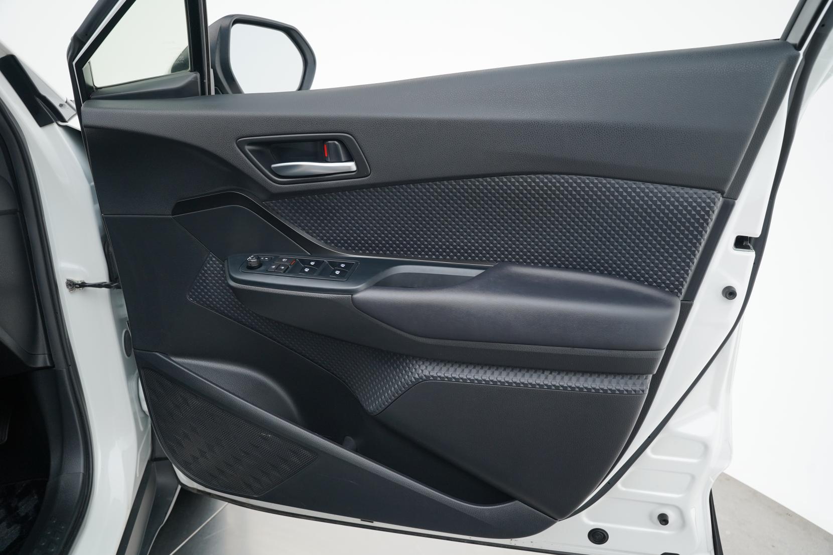 Toyota C-HR 1.8 Hybrid S