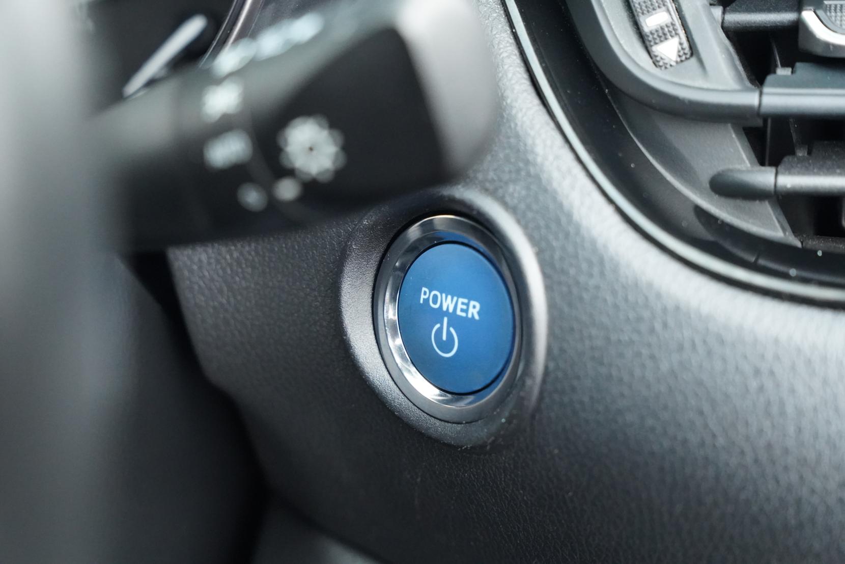 Toyota C-HR 1.8 Hybrid S