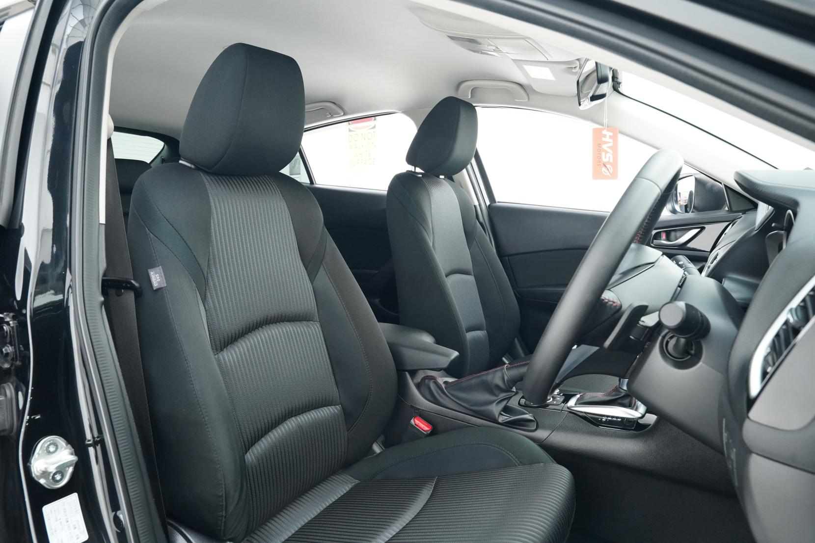 Mazda Axela 2.0 SPORT  20S