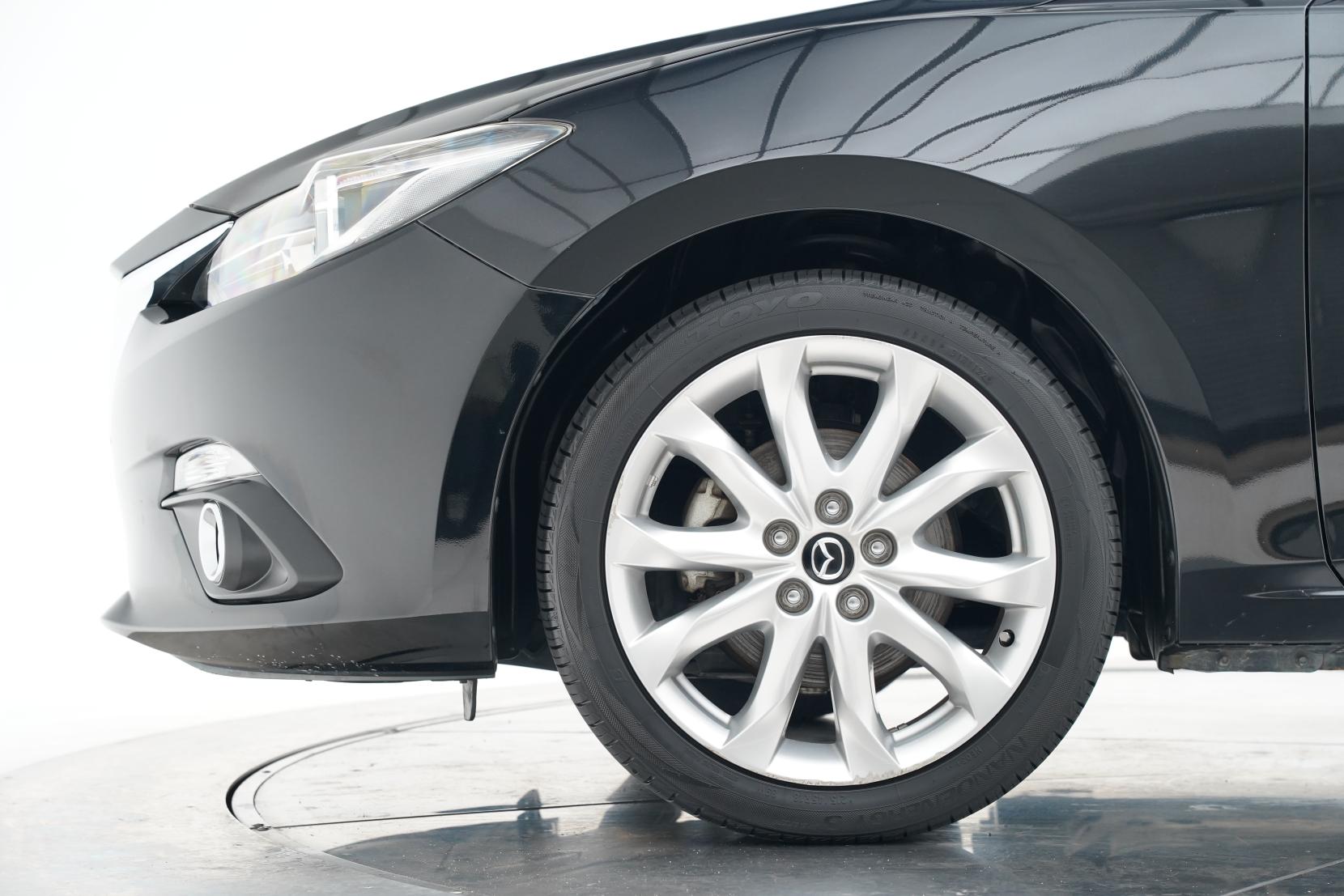 Mazda Axela 2.0 SPORT  20S