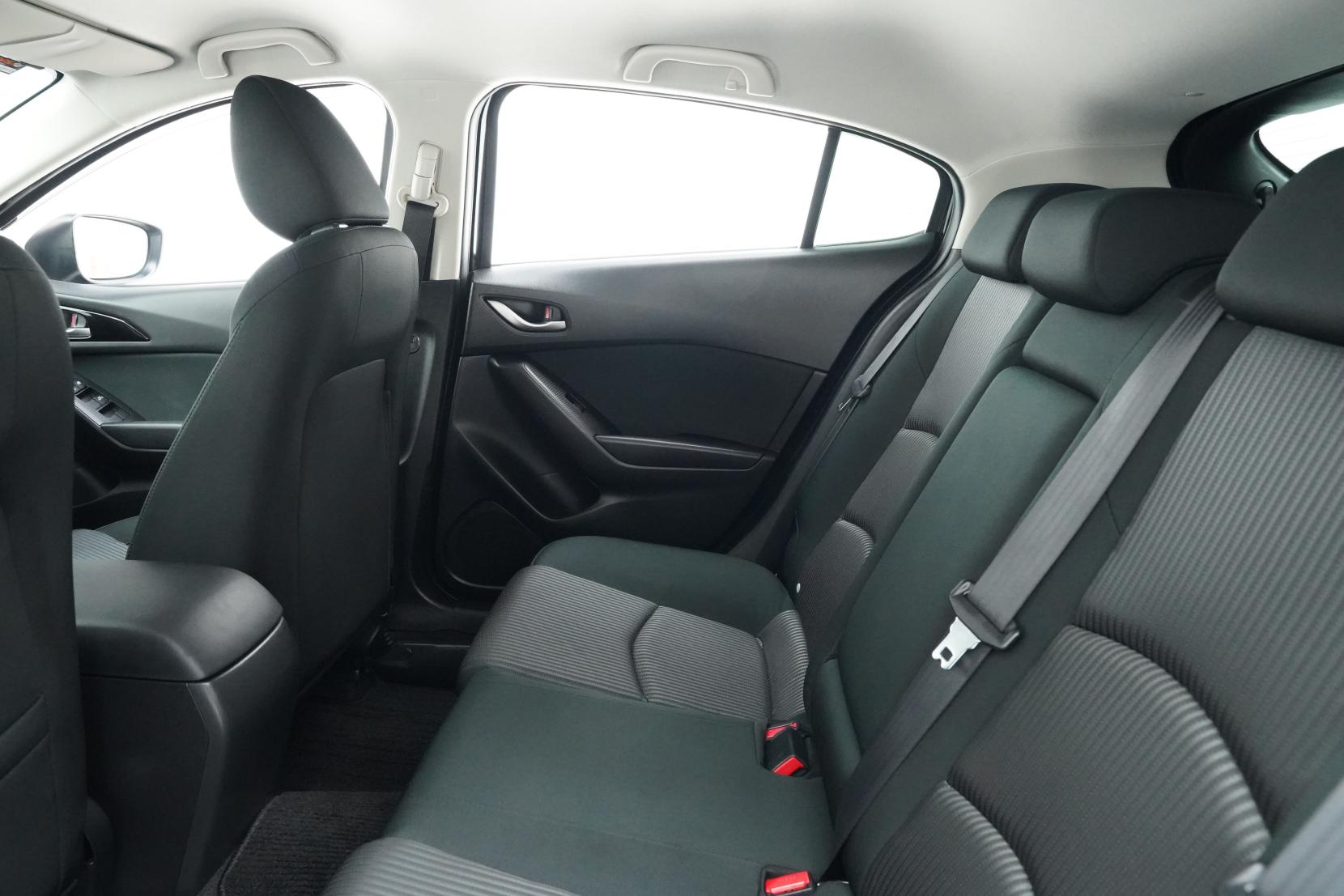 Mazda Axela 2.0 SPORT  20S