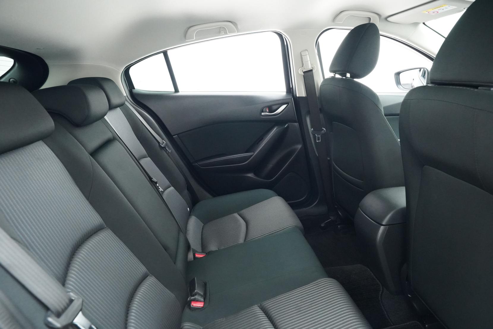 Mazda Axela 2.0 SPORT  20S
