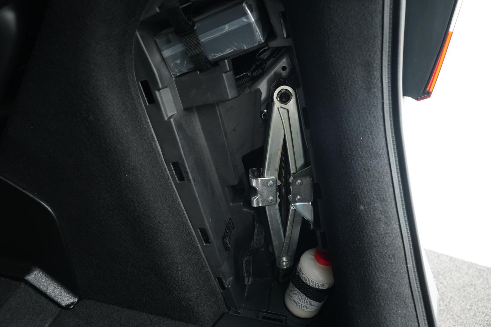 Honda Fit ARIA e:HEV