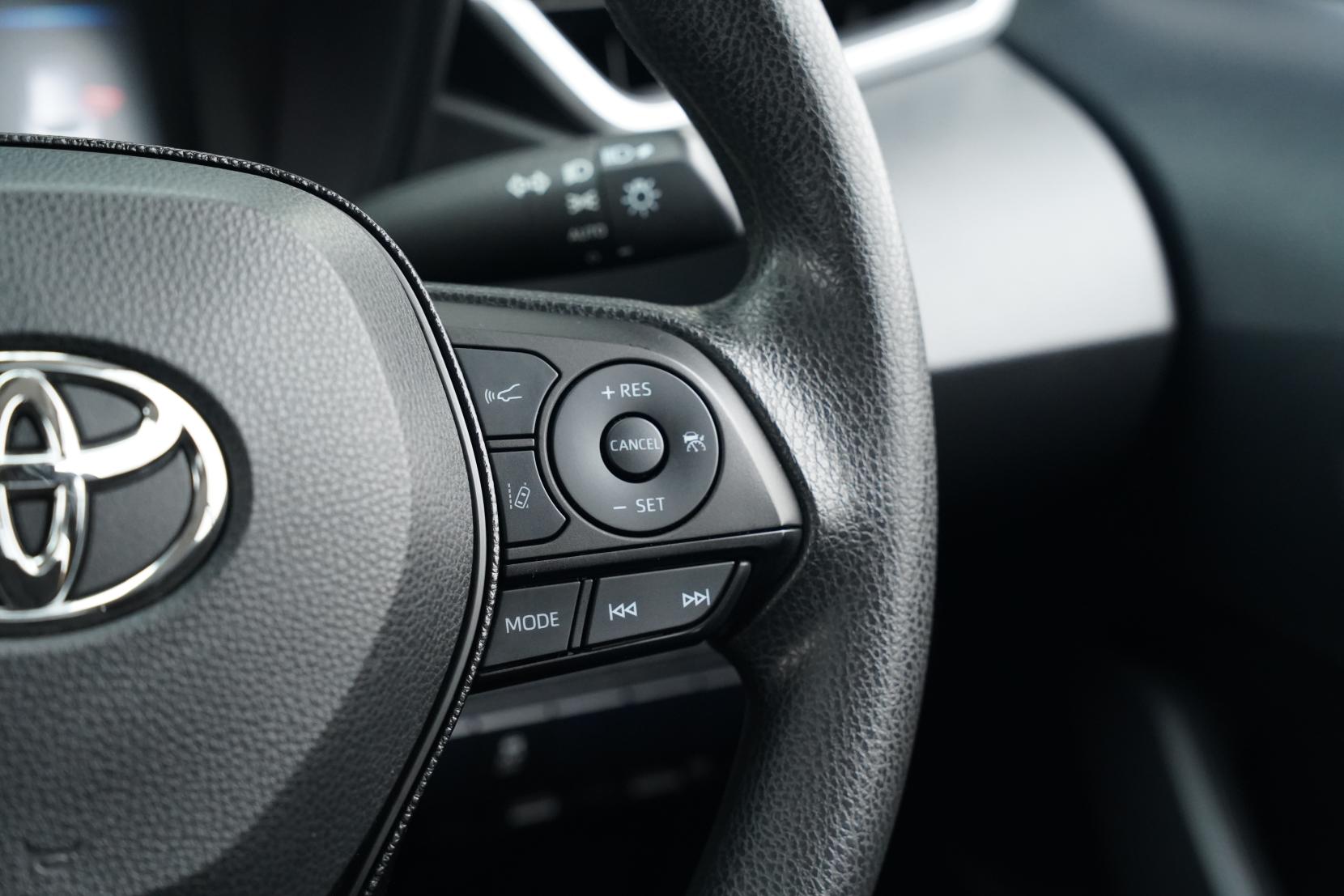 Toyota Corolla 1.8 TOURING HYBRID G-X