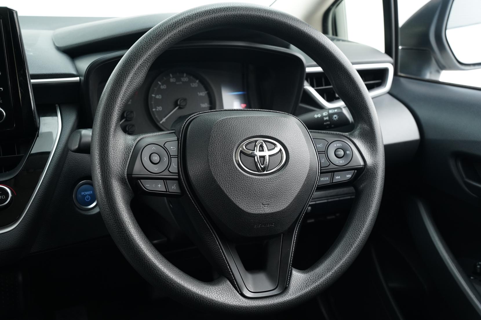 Toyota Corolla 1.8 TOURING HYBRID G-X