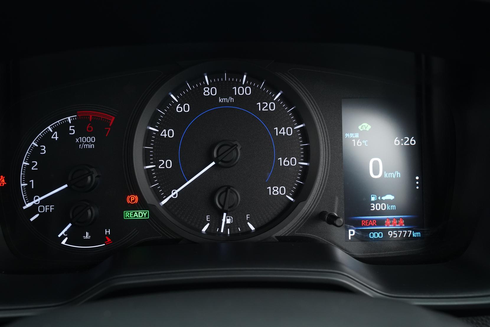 Toyota Corolla 1.8 TOURING HYBRID G-X