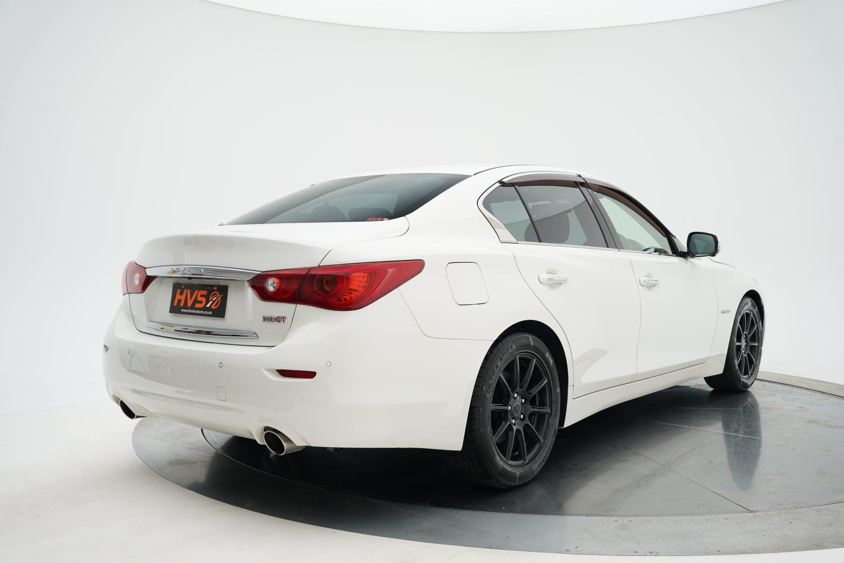 Nissan Skyline 350GT HYBRID TYPE P