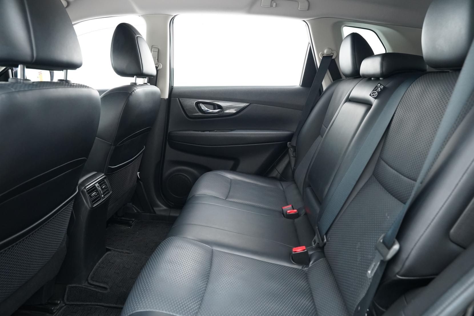 Nissan X-TRAIL 2.0 20X 4WD 5 Seater