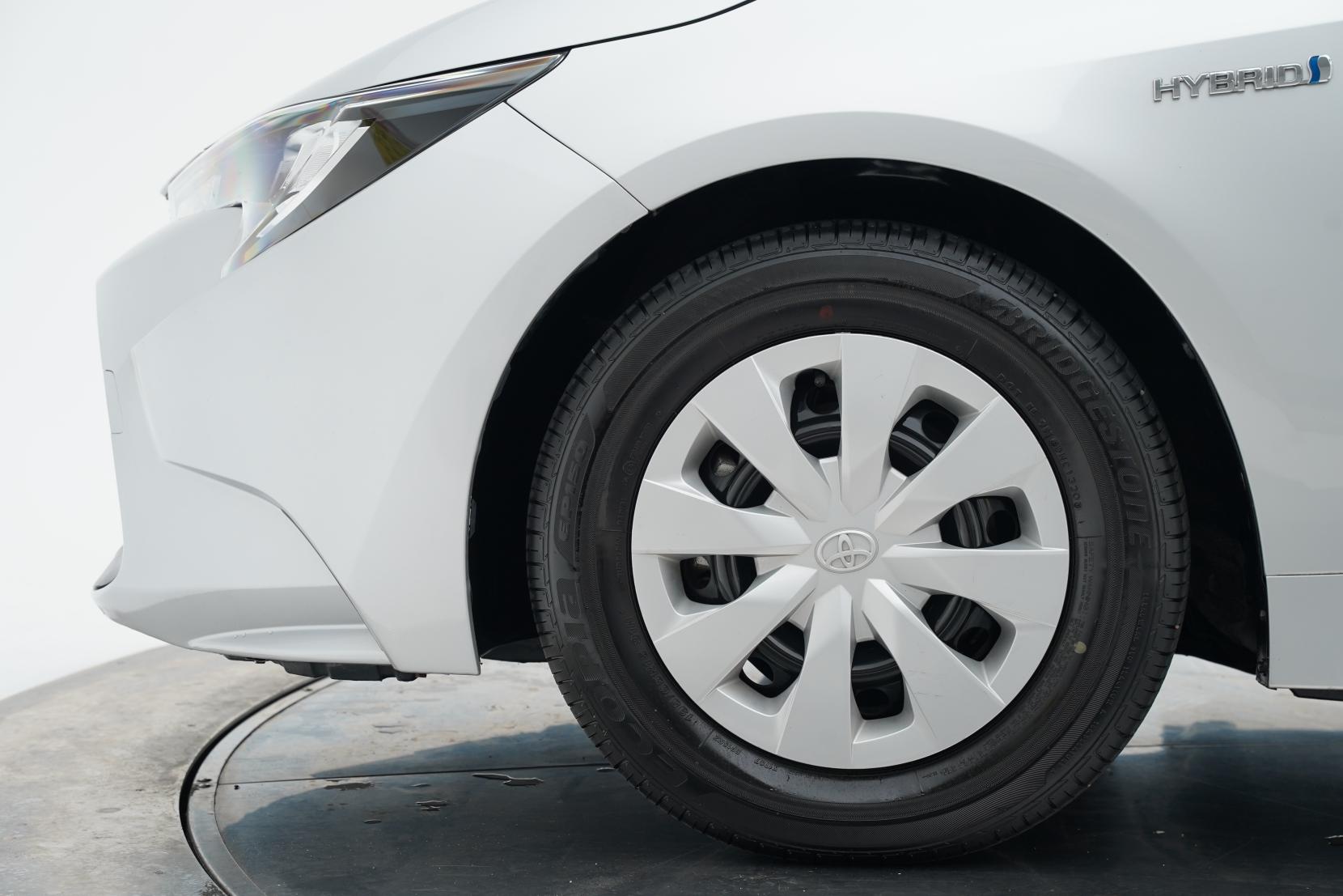 Toyota Corolla TOURING HYBRID G-X