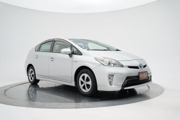 Toyota Prius 1.8 S
