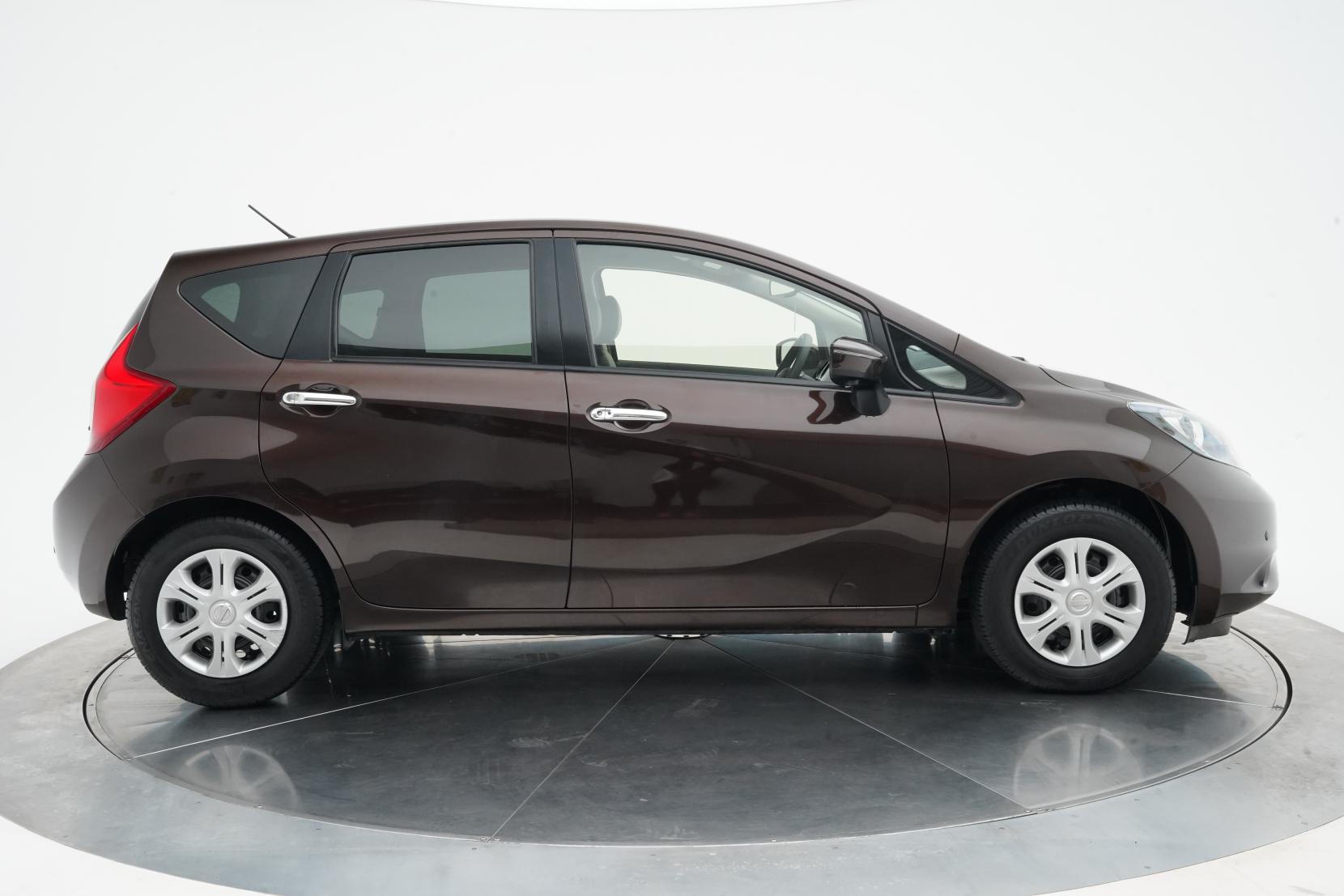 Nissan Note (2004–present) 1.2 MEDALIST