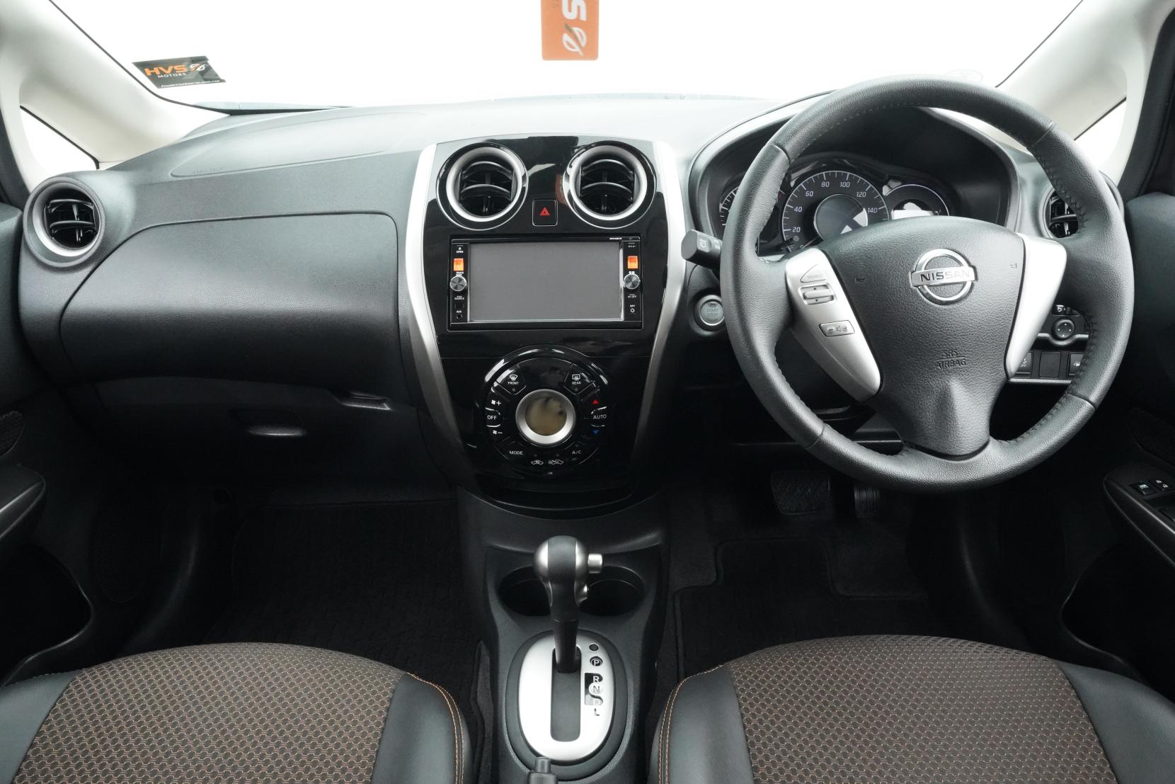 Nissan Note (2004–present) 1.2 MEDALIST