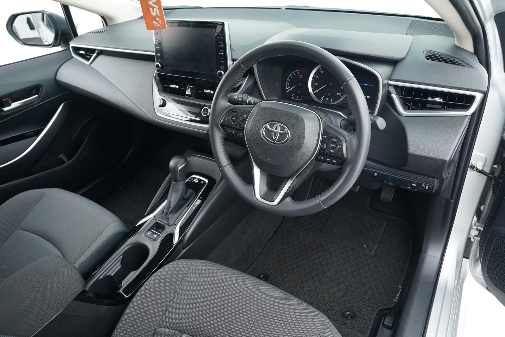 Toyota Corolla 1.8 Touring Hybrid S