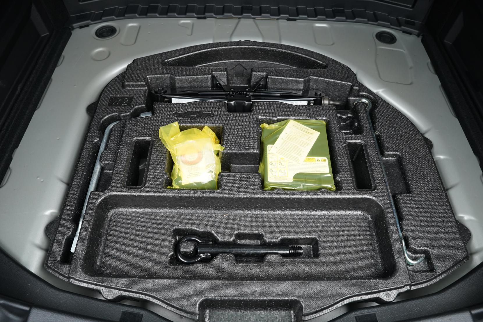 Toyota Corolla 1.8 Touring Hybrid S