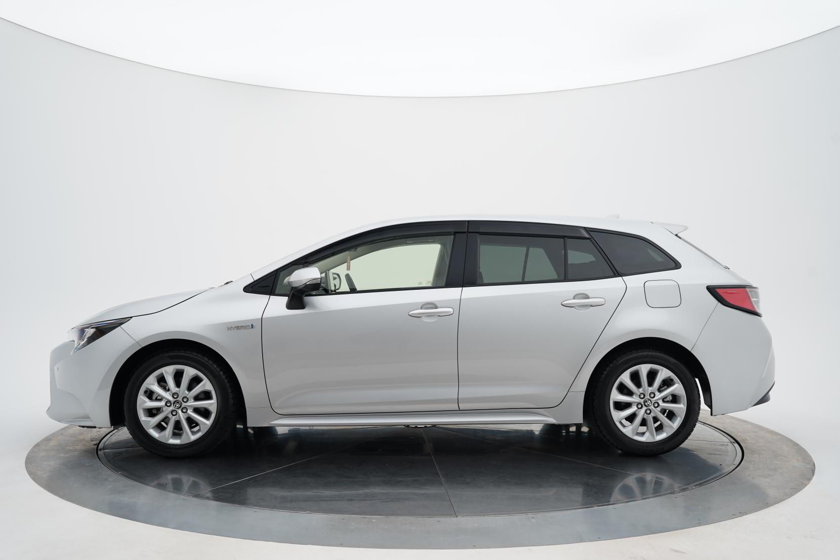 Toyota Corolla 1.8 Touring Hybrid S