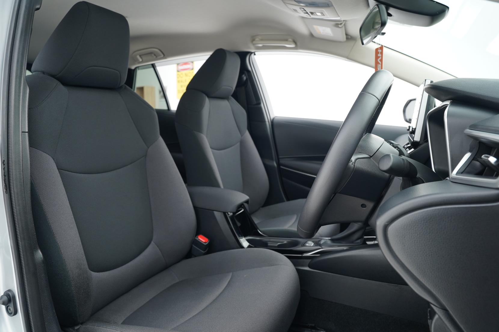 Toyota Corolla 1.8 Touring Hybrid S