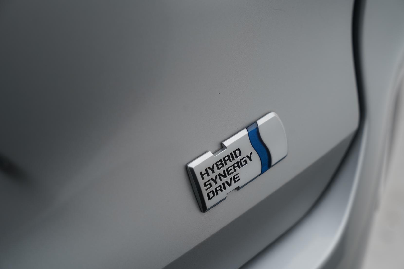Toyota Corolla 1.8 Touring Hybrid S