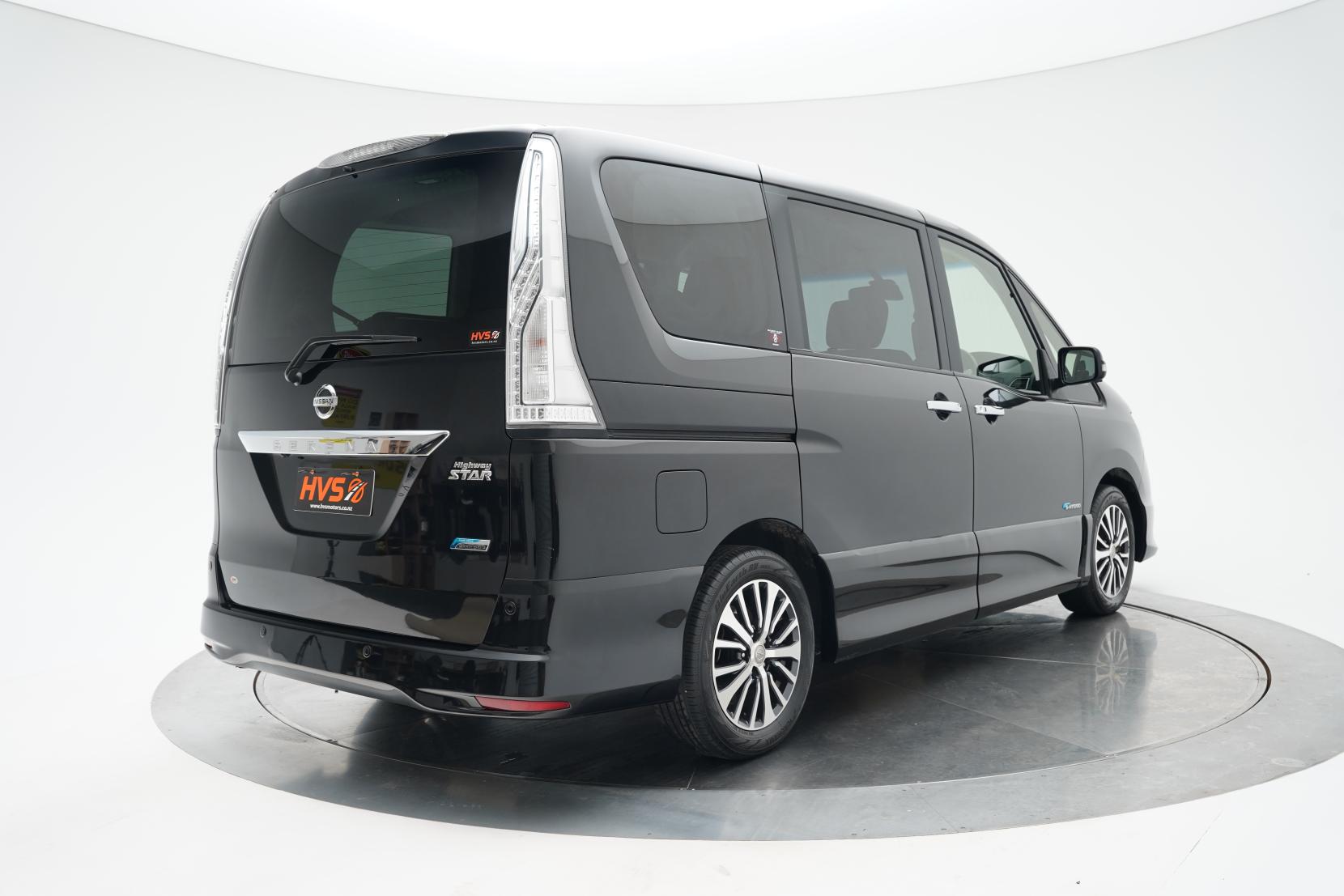 Nissan Serena (1991 – present) 2.0 Hybrid HighwayStar G