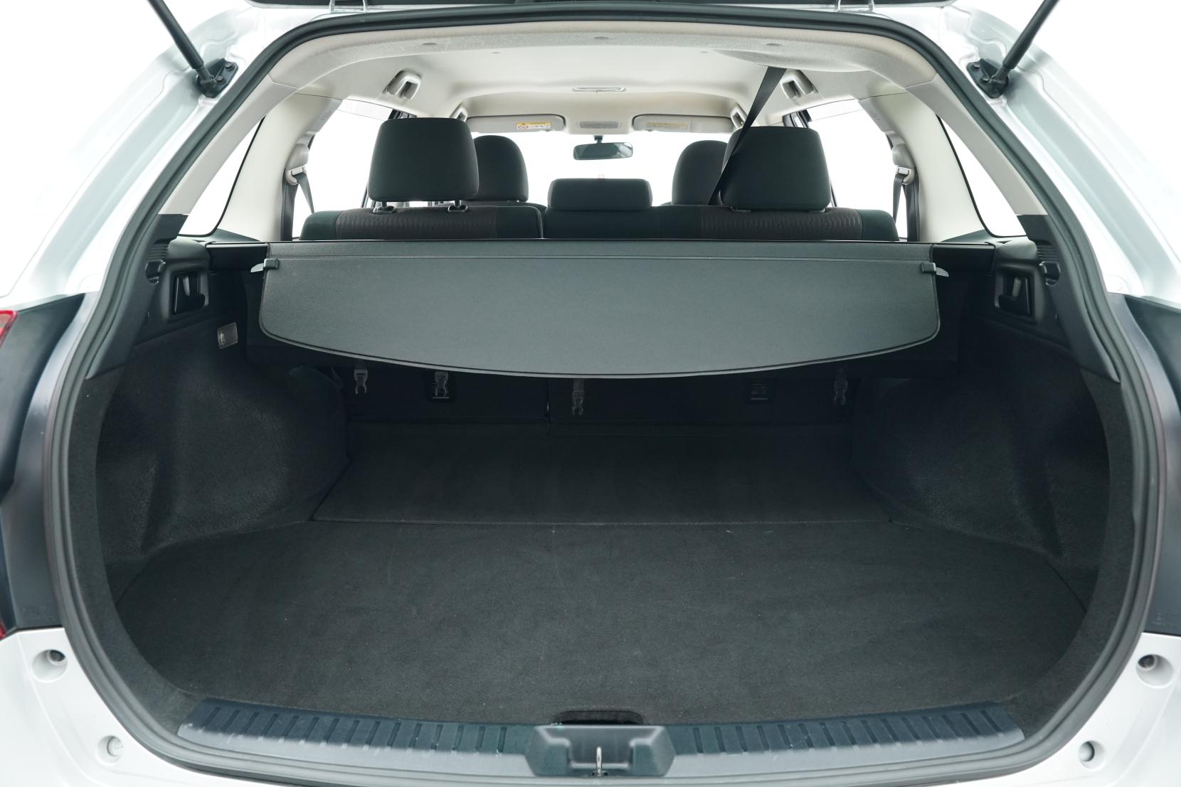 Toyota Corolla 1.5 Fielder Hybrid 8SRS