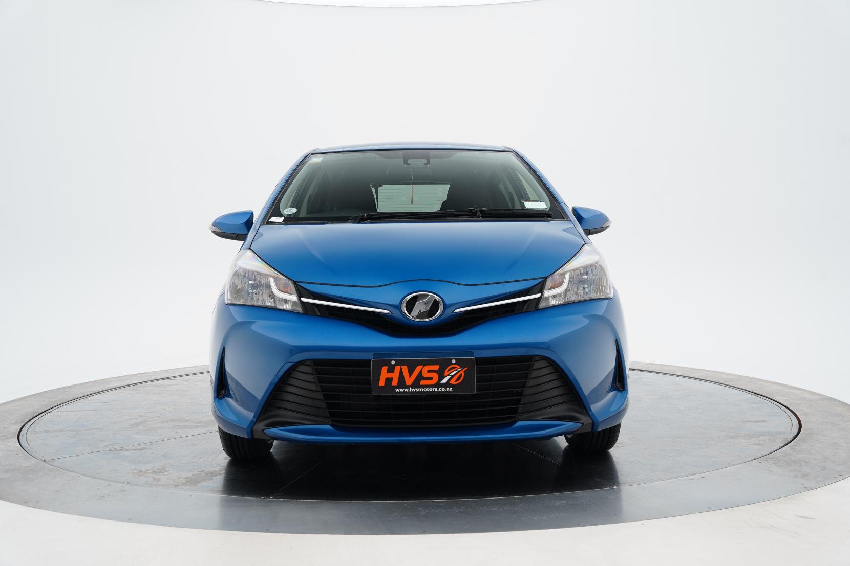 Toyota Vitz 1.5 U
