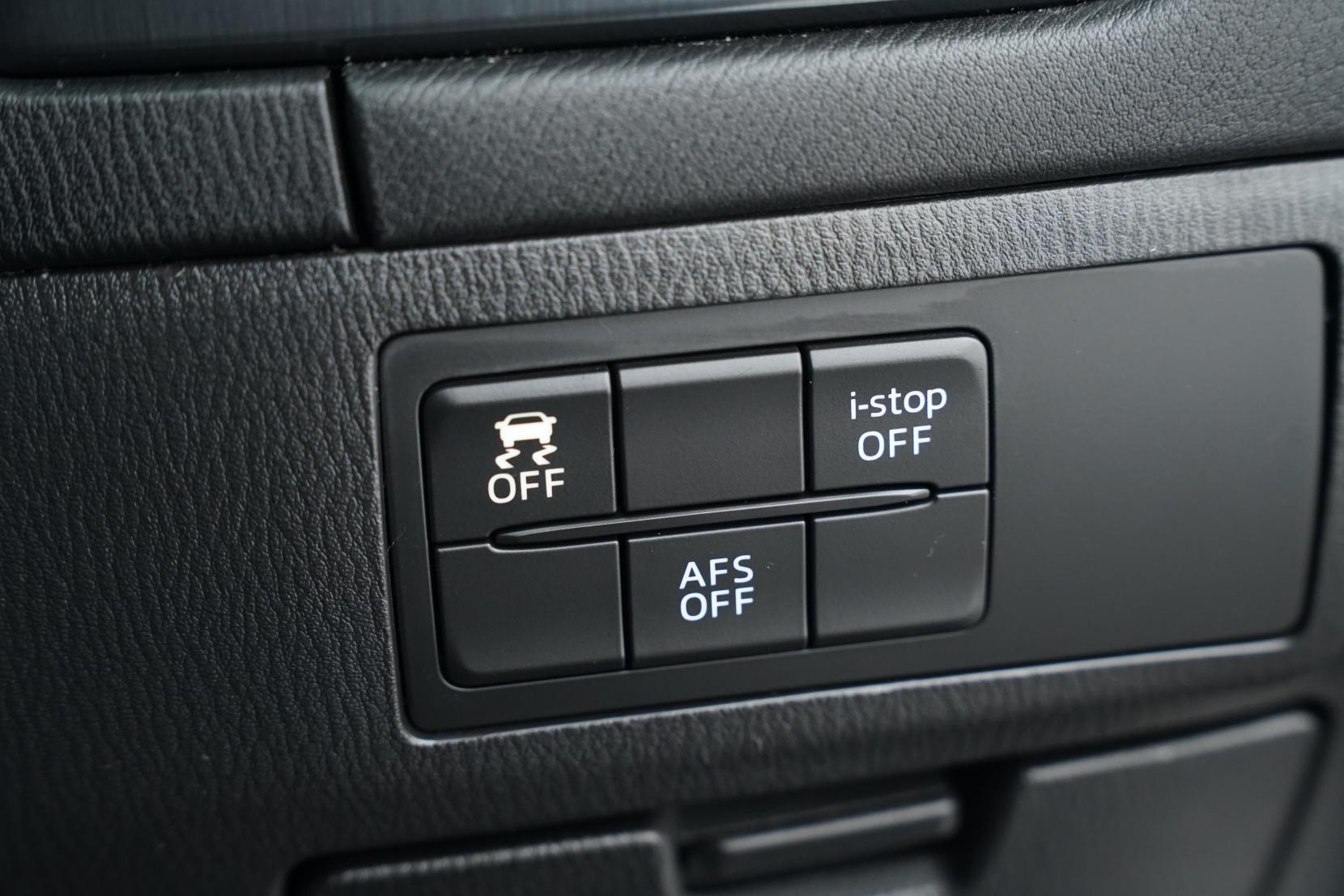 Mazda Atenza 2.0 SEDAN 20S