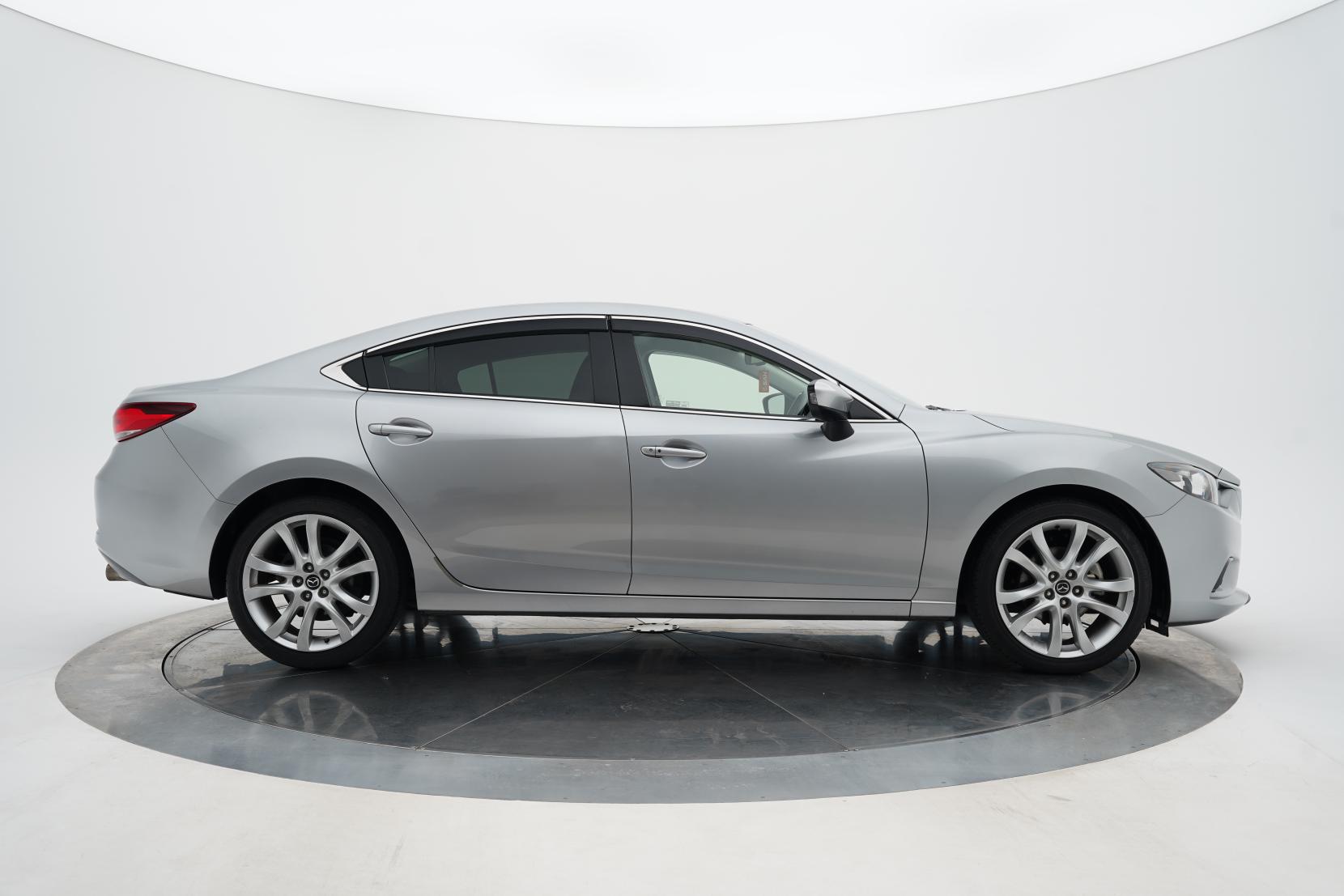 Mazda Atenza 2.0 SEDAN 20S