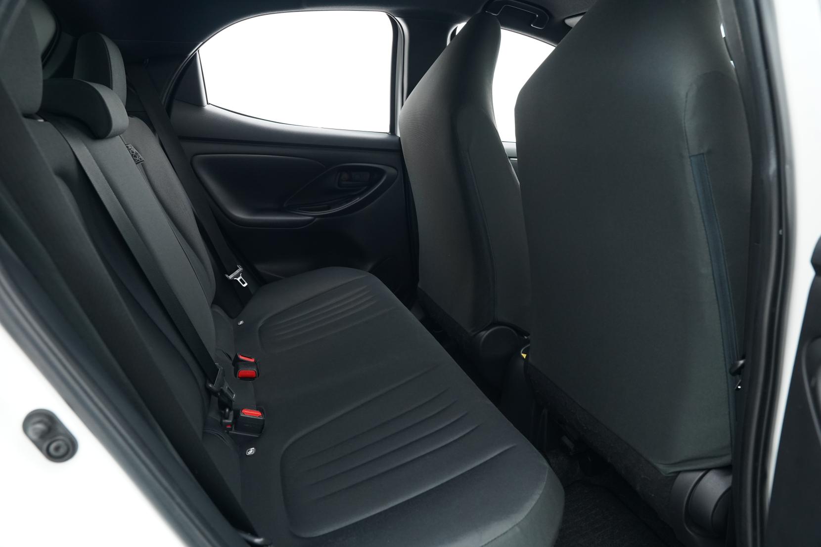 Toyota Yaris 1.5 Hybrid X