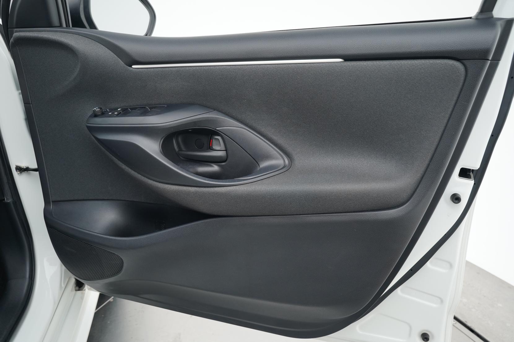 Toyota Yaris 1.5 Hybrid X